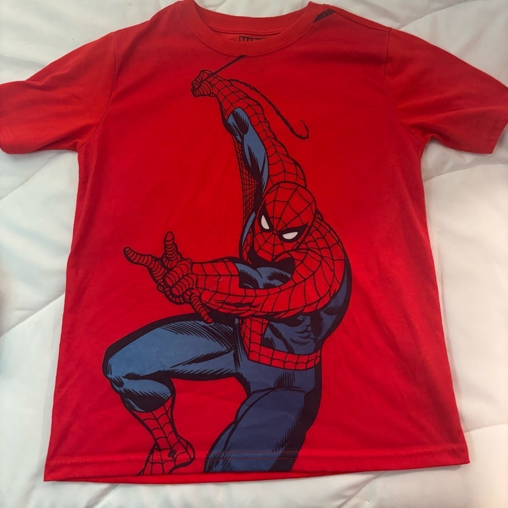 Marvel Red and Blue Spider-Man Short Sleeve Tee size 10-12